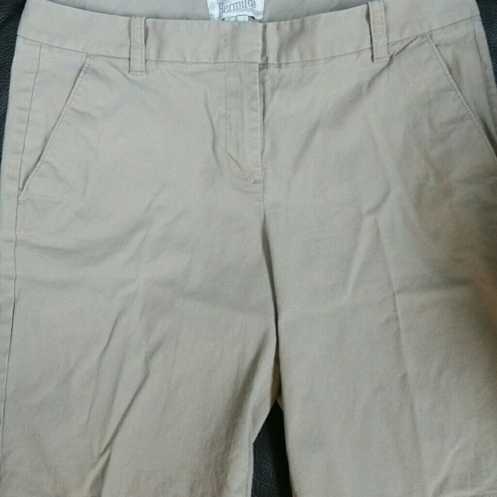 J Crew bermuda line Bermuda shorts 4 beige *